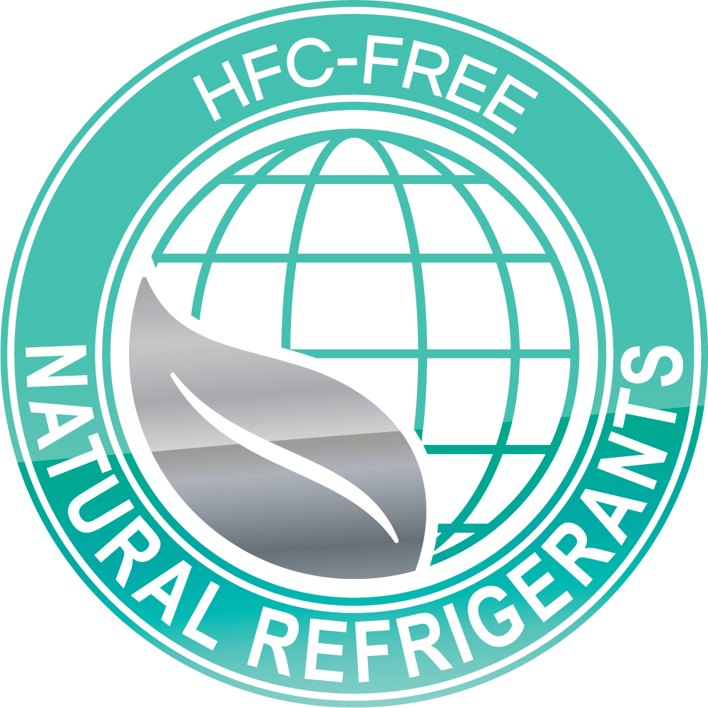 A round teal badge with a globe outline and a silver leaf in front. Text around the badge reads HFC-FREE NATURAL REFRIGERANTS, indicating eco-friendly, non-HFC refrigerant use.